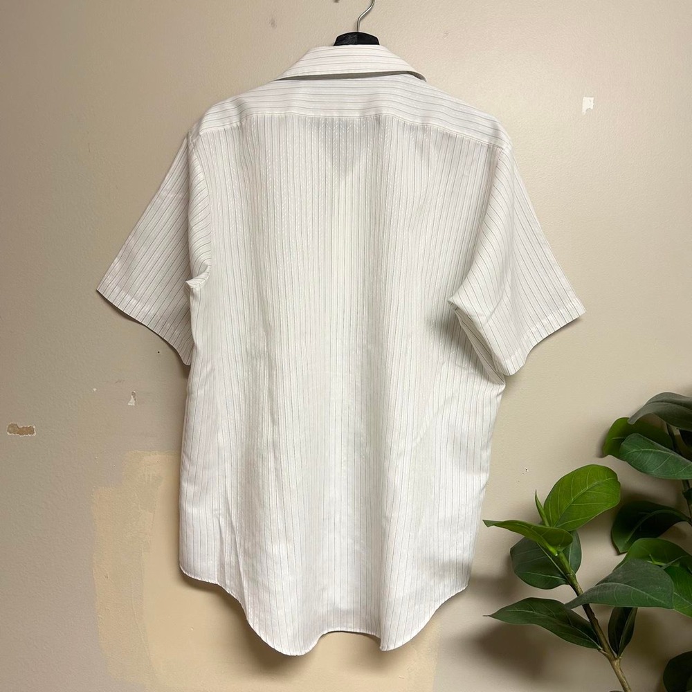 Vintage 80s White Textured Vertical Striped Short Sleeve Button Up Shirt Mens XL - Picture 3 of 6